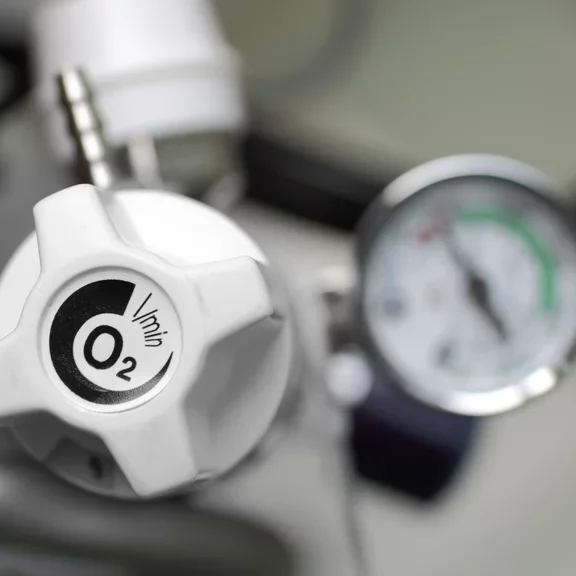 Equipamiento para dispensación de gases